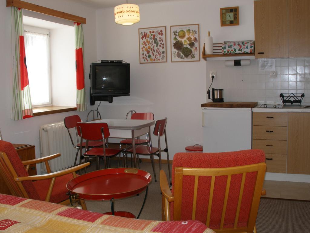Pecka Penzion Pec pod Sněžkou Habitación foto